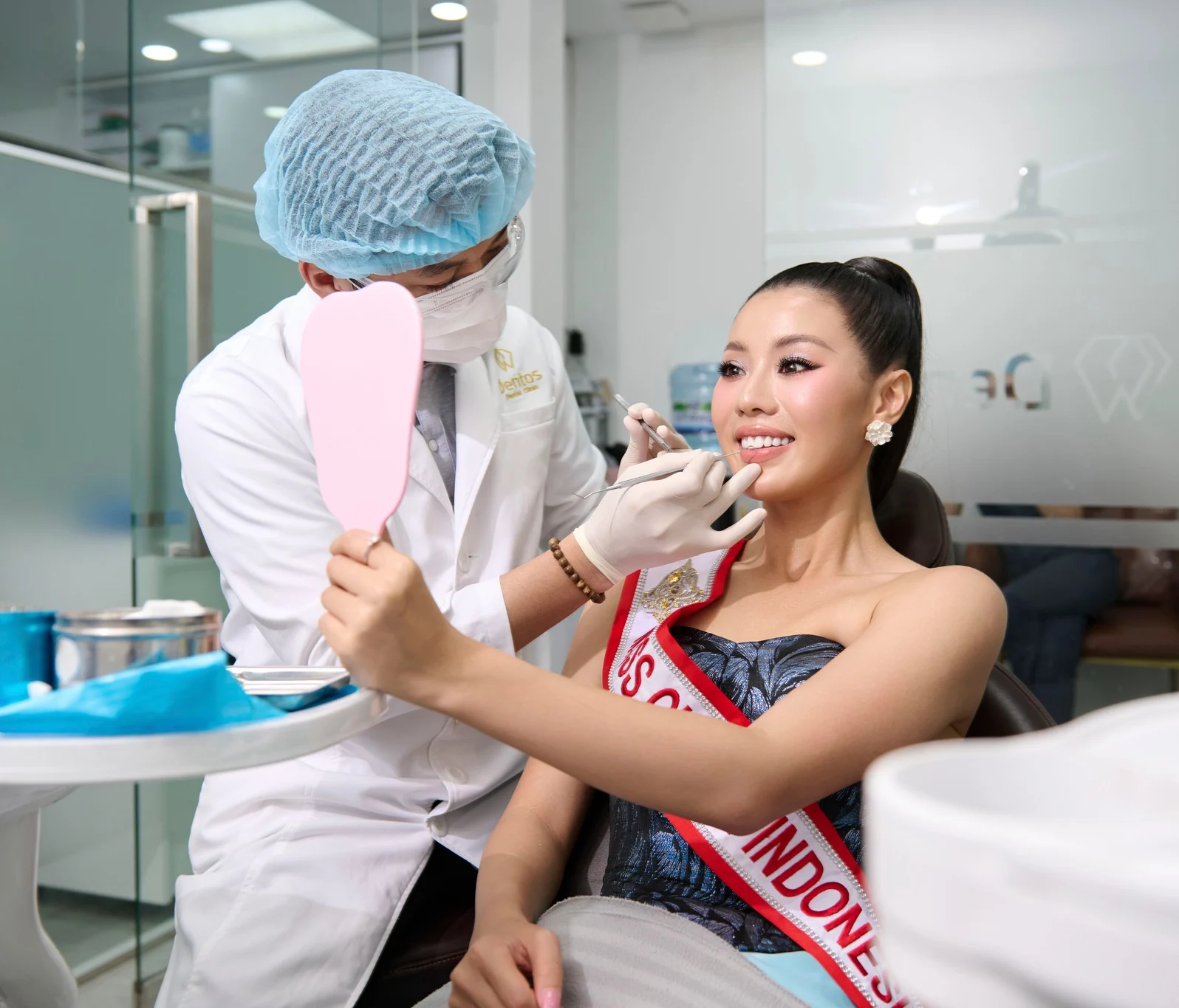 Nha khoa Dentos cam kết quy trình bọc răng sứ chuẩn quốc tế